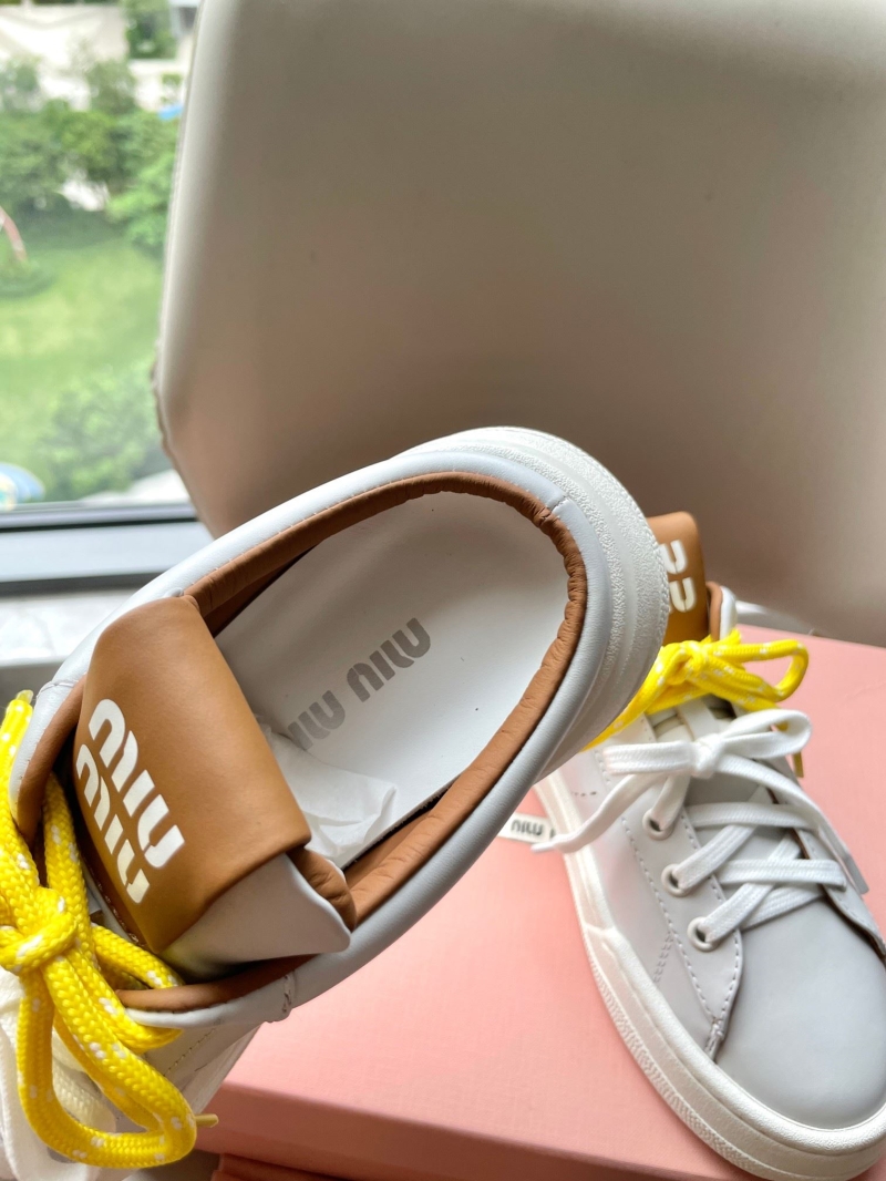 Miu Miu Casual Shoes